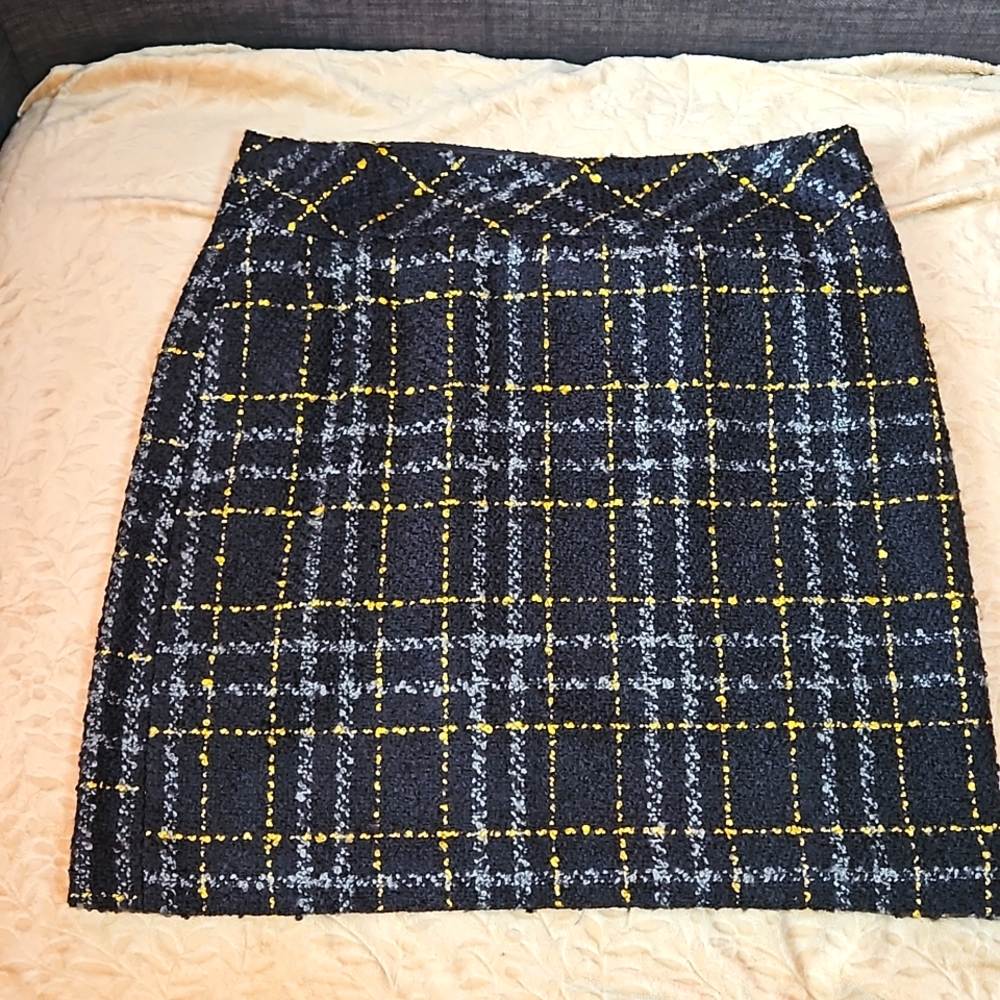 short skirt